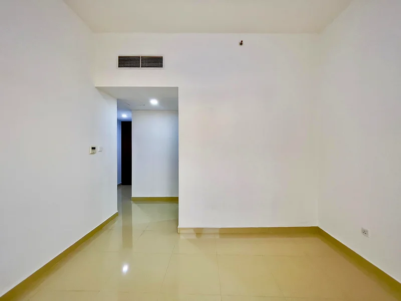 Affordable Price “ 2Bhk flat “ 3 Bathrooms “ Family Area “ Vacant63742188615937114