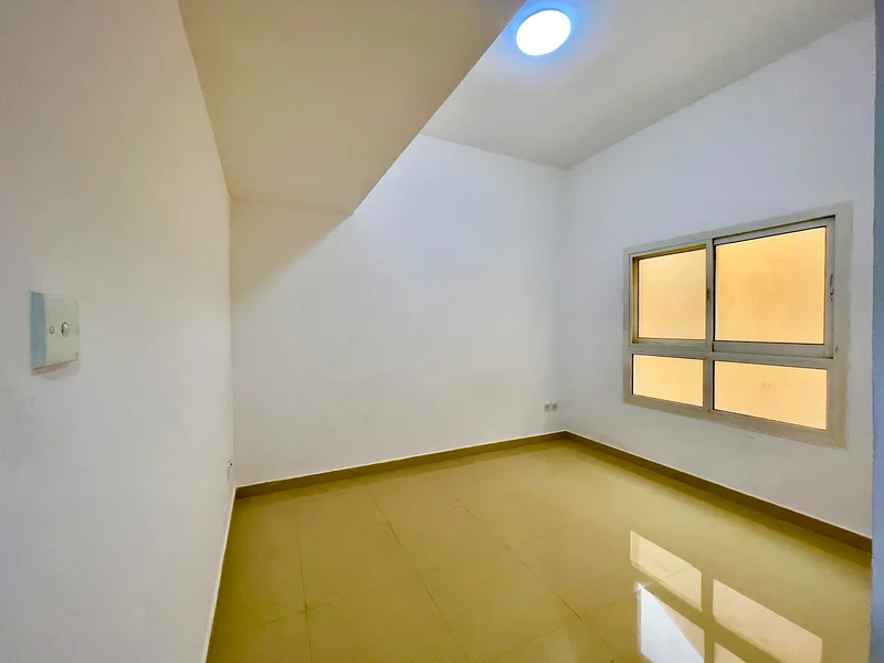 Affordable Price “ 2Bhk flat “ 3 Bathrooms “ Family Area “ Vacant63742188615937112