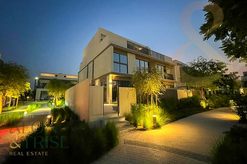 4 غرف نوم + غرفة خادمة | معيشة فاخرة | مؤثثة63806793524866114