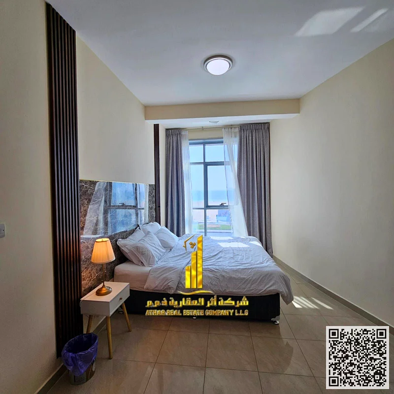 شقة فاخرة، غرفة نوم واحدة وصالة، بلكونة بإطلالة على البحر، مفروشة بالكامل جديدة، تشمل جميع الفواتير، مع صالة رياضية وحمام سباحة ومواقف سيارات خاصة63853241224963112