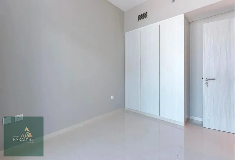 Near Metro | Burj Khalifa + Canal View | High Floor63793289212035110