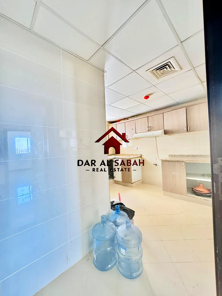غرفة رئيسية | جاهزة للانتقال فورًا | وصول سهل إلى دبي بسعر رخيص جدًا!63706148657027113