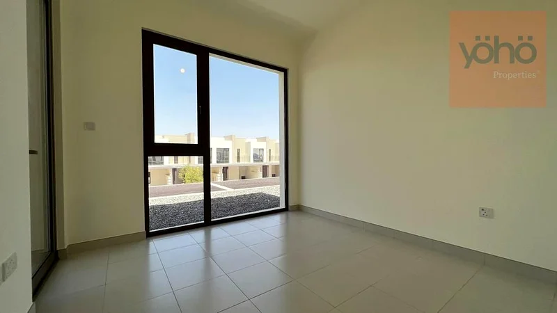 SPACIOUS 3BED+MAIDS | B2B | READY TO MOVE63805618695554112