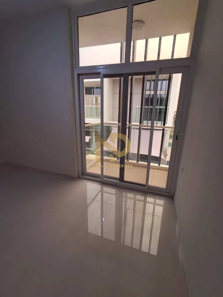 3Beds + Maids | Corner Unit  | Newly handed over villa never been occupied | Motivated Seller | Call now!!!!!64001701224835110