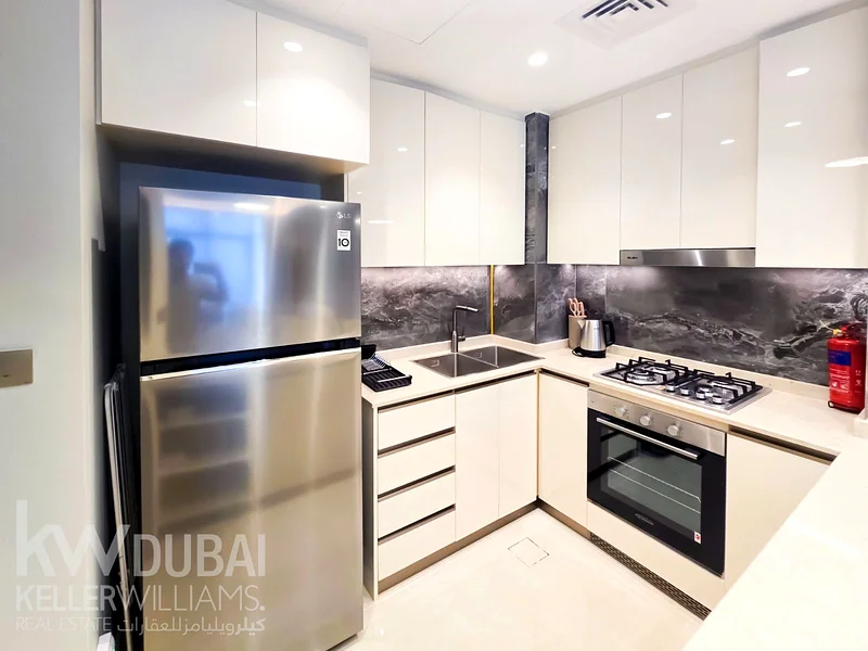 LUXURIOUS | SPACIOUS LAYOUT | PRIME LOCATION63794012883714114