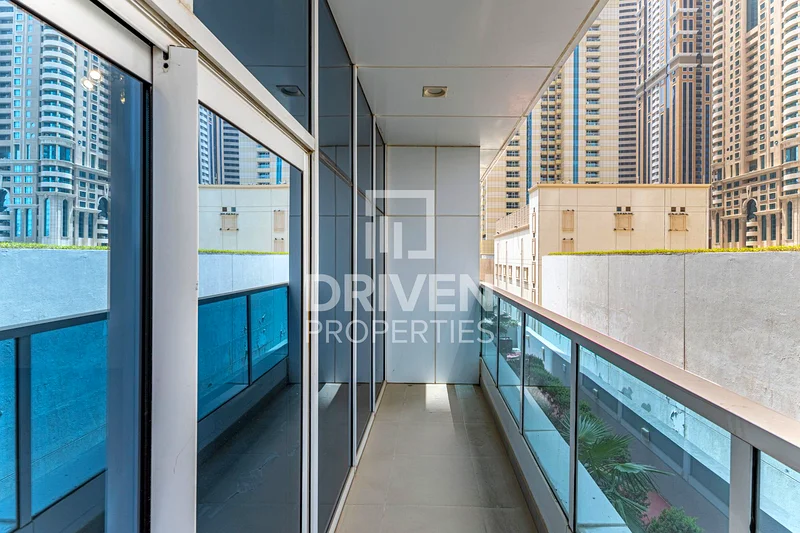 Ready to Move in | Unique Layout | Low Floor63775020349057111