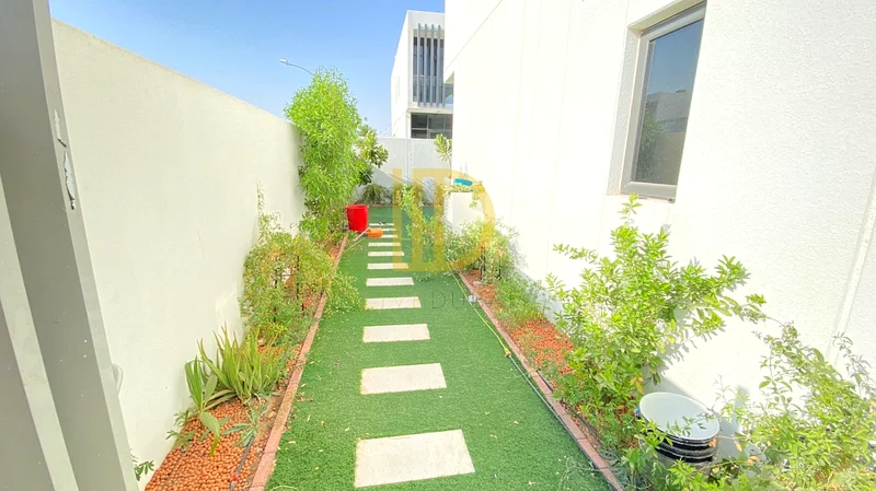 Notice Served | Rented | 3 Bed |Corner Villa| R2EE64003601465857111