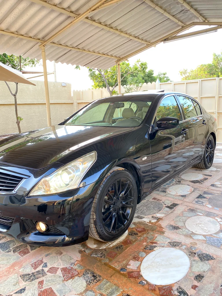 Infinity G37s 2013 GCC in very good condition63699029664771111