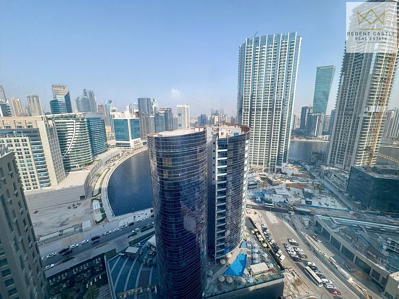 مكتب بارتفاع عالٍ في برج مرموق | إطلالة على القناة63816001629314110