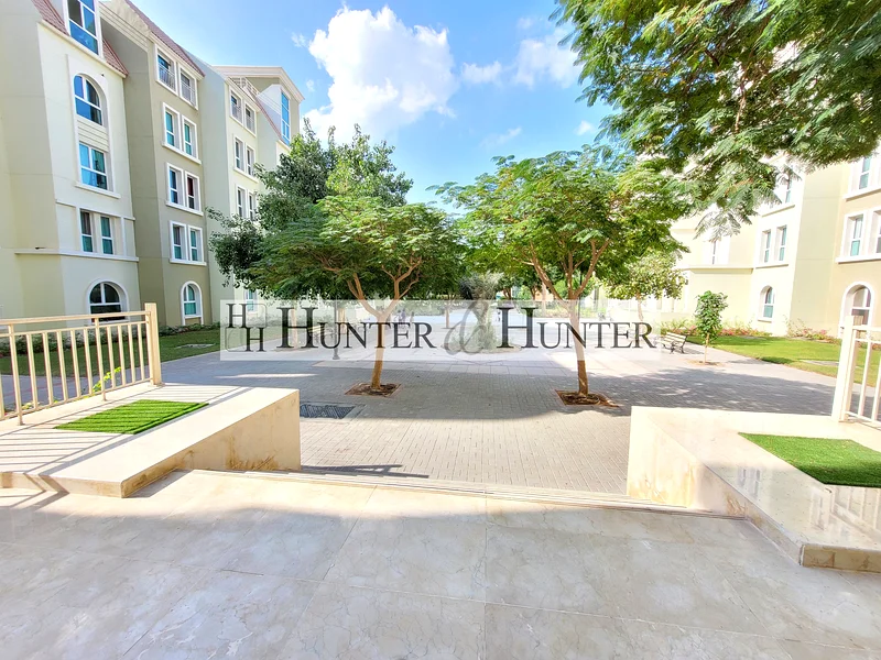 TENANTED | NEXT TO METRO | STORE | 2 BATHROOM63936145264001112