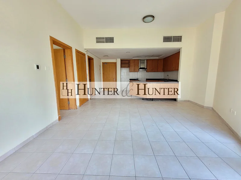 TENANTED | NEXT TO METRO | STORE | 2 BATHROOM63936145264001110