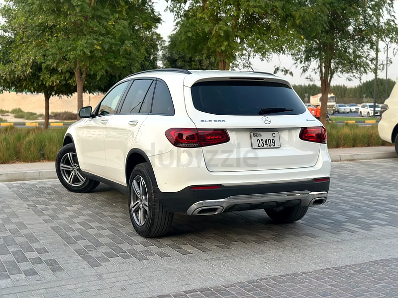 Mercedes Glc300 202263699044641794113