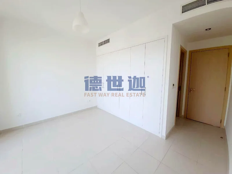 Corner Unit | Close To Amenities | Large Garden63919101474051113