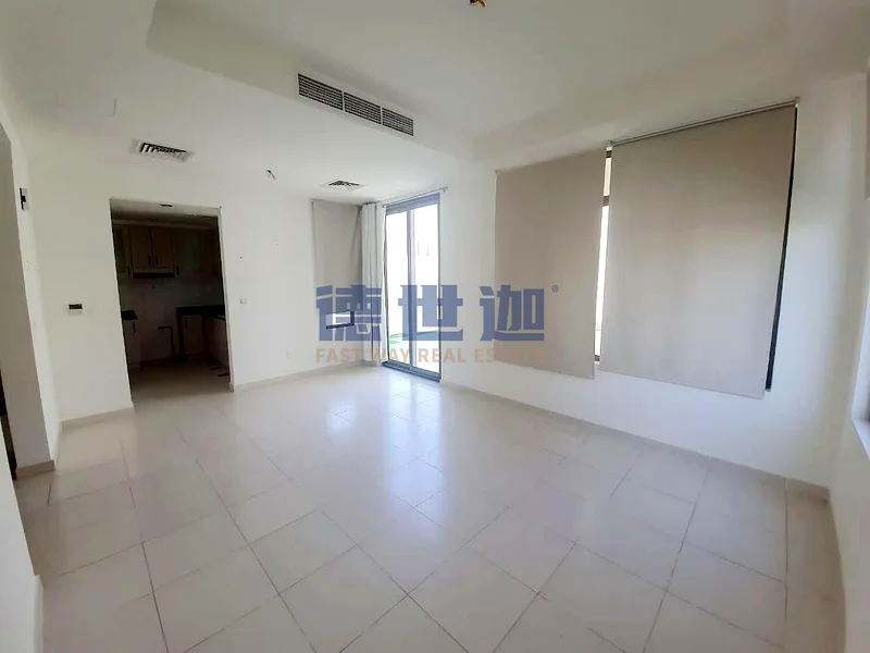 Corner Unit | Close To Amenities | Large Garden63919101474051112