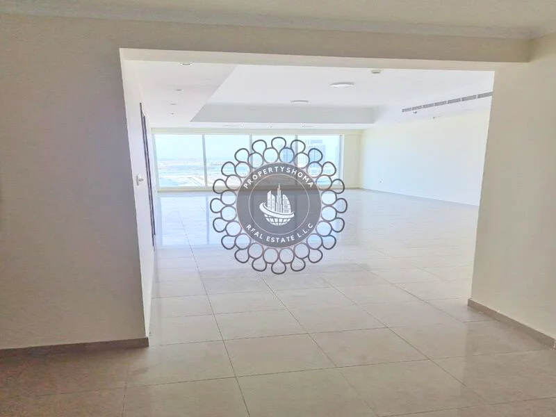 شقة واسعة مكونة من 3 غرف نوم في برج الإمارات كراون64036951890434113