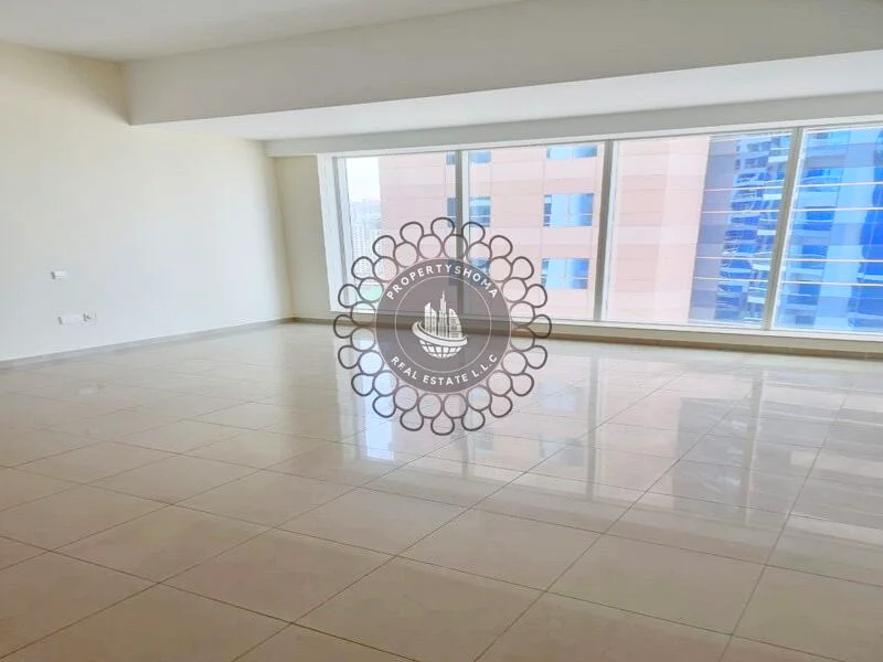 شقة واسعة مكونة من 3 غرف نوم في برج الإمارات كراون64036951890434111