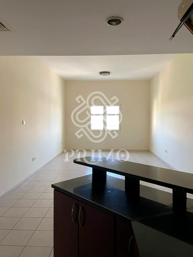 Spacious 1BHK Apartment | Prime Location | Next to Metro63936026588675111