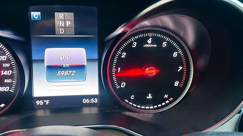 MERCEDES - BENZ - C30063700467082499114