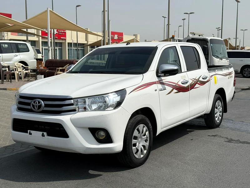 TOYOTA HILUX DOUBLE CABIN 4X2 MANUAL 202163699052365825114