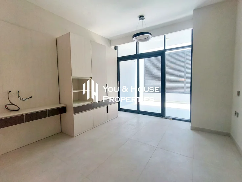 Premium Studio with Pool View I Spacious Unit I 58K AED 3 Cheques63784244384131111