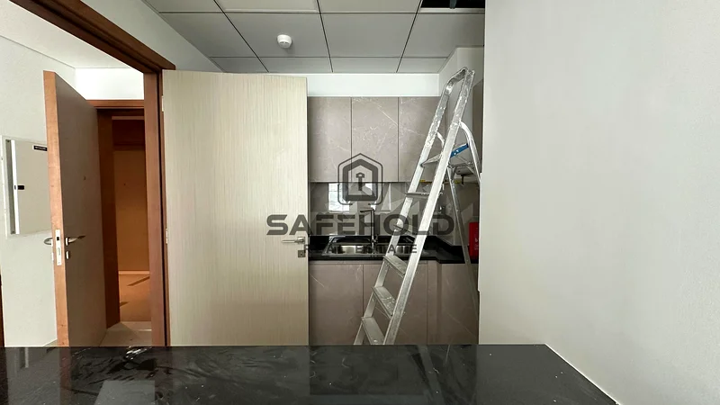 Lifestyle Comforts | Private balcony | Prime Location63766559980929113