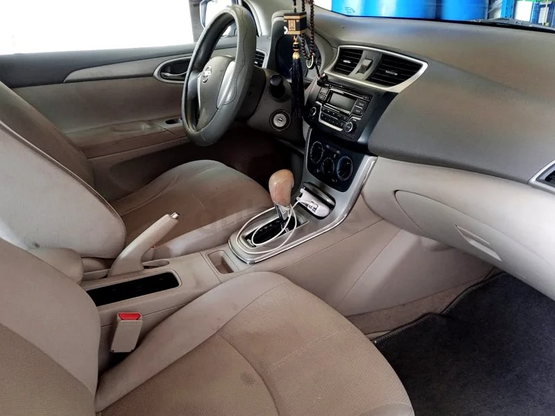 For Sale Nissan Sentra .201963699056481154110