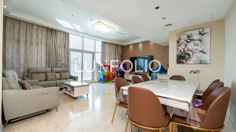 HIGH FLOOR | VACANT | LARGE LAYOUT64037065281538111