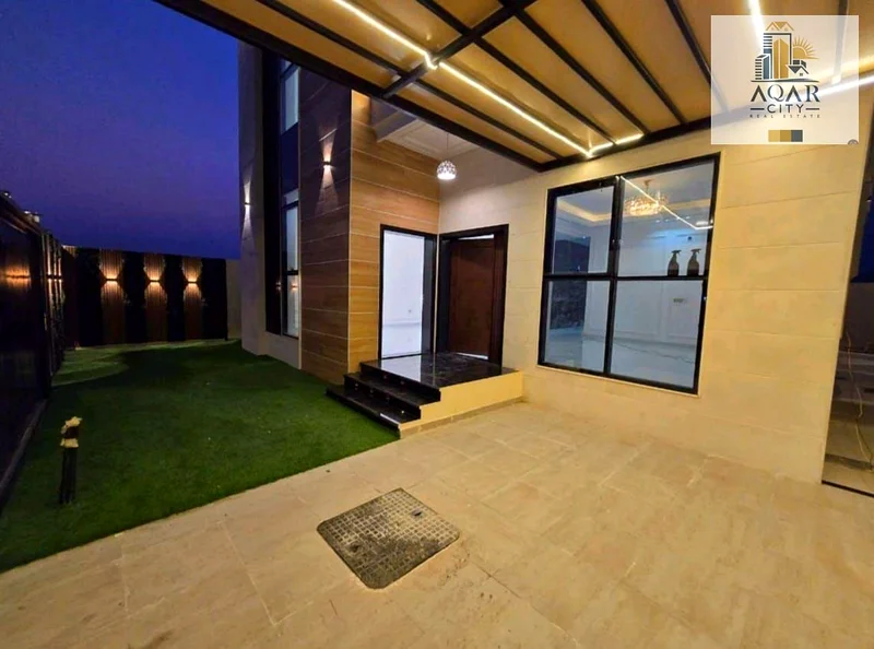 A villa directly from the owner, with personal finishing, on a main street, close to all services, freehold for all nationalities and without a down p63882823522562111