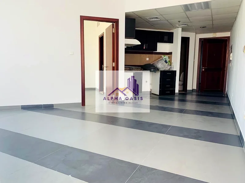 OPEN VIEW /1BHK /PRIME LOCATION/ 610K/63977888863106111