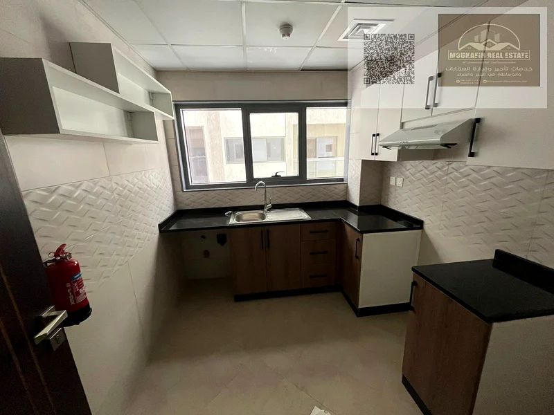 للإيجار السنوي في الجرف 3 - عجمان، مبنى سكني جديد مكون من 8 طوابق بتصميم حديث وتشطيبات عالية الجودة. موقف سيارات محدود متاح63714078910337114