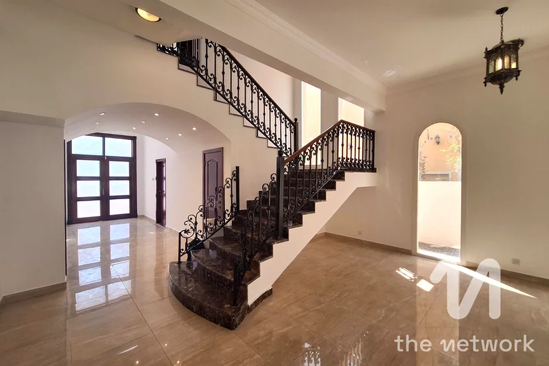 4 Cheques | Basement | Cosmetic Upgrades | Vacant63727565455617114
