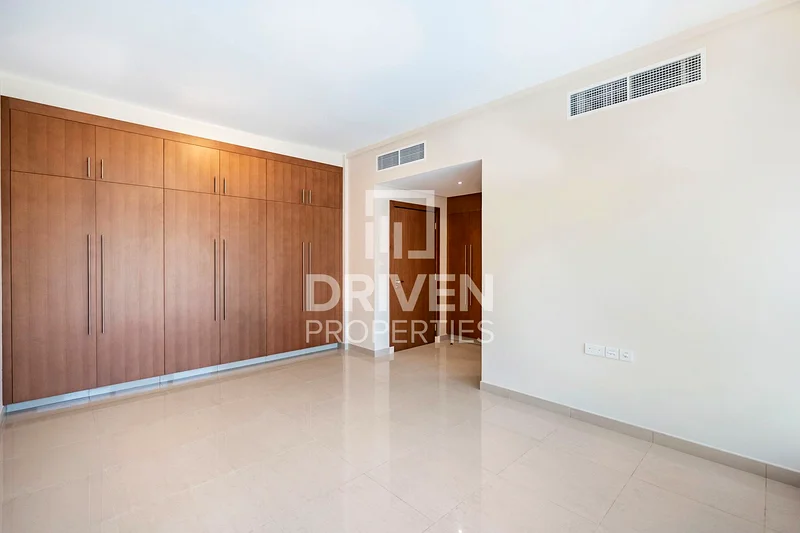 Brand New | Park Facing | Ready to Move In63788236534145114
