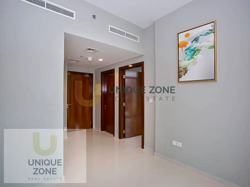 Vacant 7 October | Huge Balcony | Pool View63792669942401113