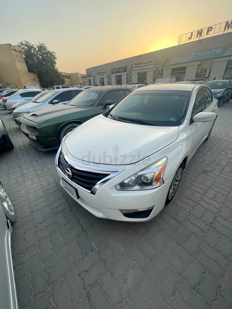 Nisan Altima 2013 1st owner USA specs63700287119489110