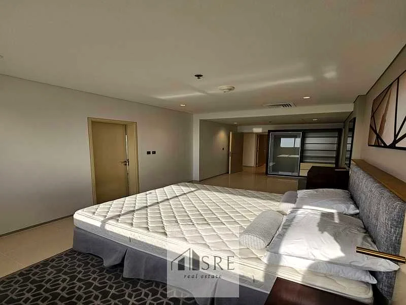 Prime Location | Vacant | Sea View63746130537346110