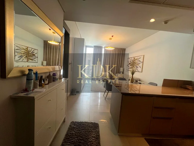 مفروش بالكامل | طابق عالي | موقع مميز63798926752387112