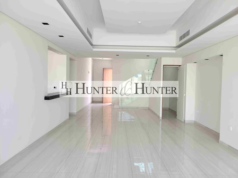 BRAND NEW | SINGLE ROW | CLOSE TO POOL N PARK63725182618113110
