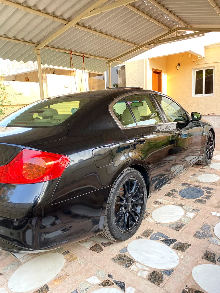 Infinity G37s 2013 GCC in very good condition63699029664771112