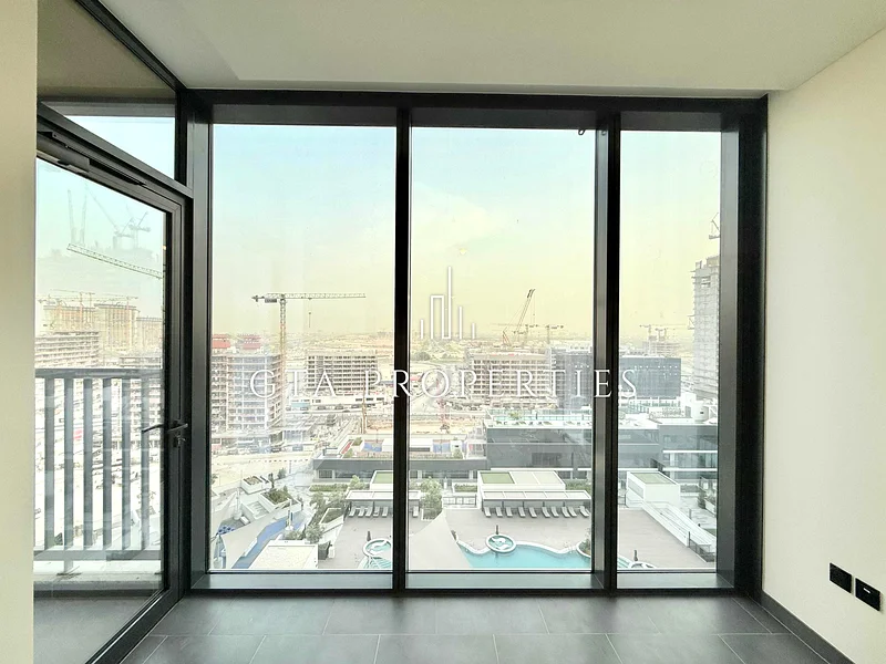 VACANT NOW | POOL AND AMENITY VIEW | BRAND NEW63759364595713110