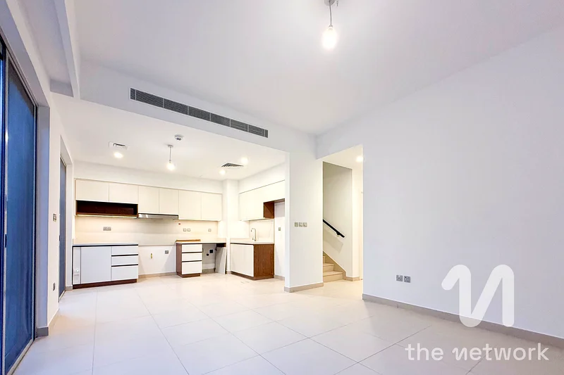 Available September | Internal Location |Camelia 163727121297153113
