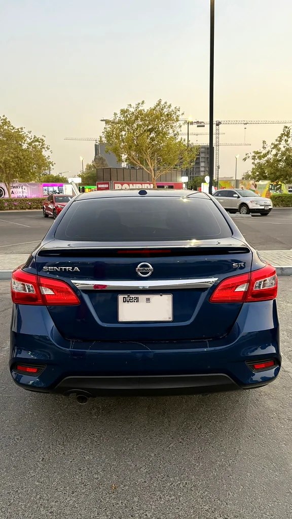 Nissan Sentra SR 201963699056488961111