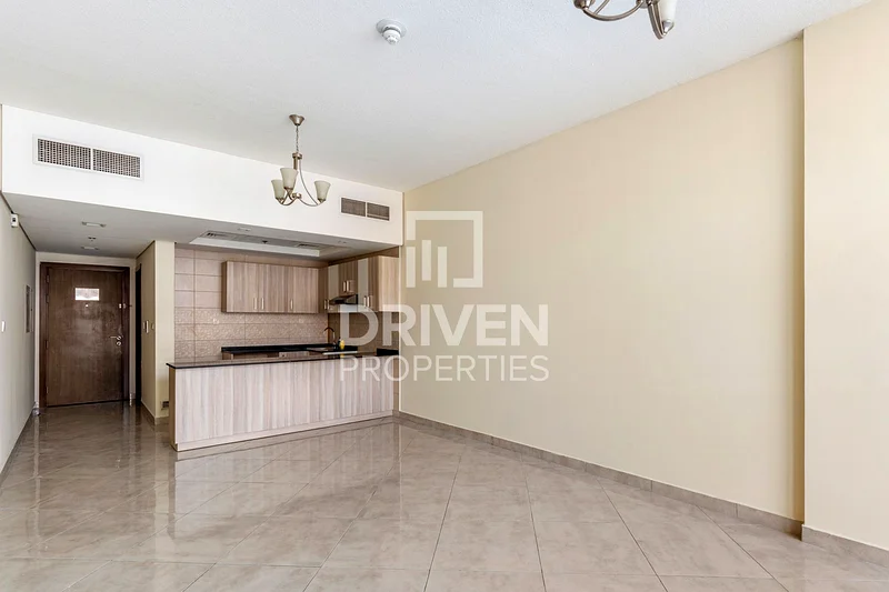 Well Maintained and Bright | Ready to Move In63780693147393112
