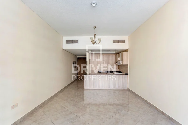 Well Maintained and Bright | Ready to Move In63780693147393111