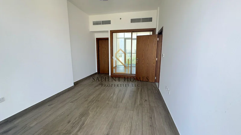 تخطيط واسع | شرفة كبيرة | موقع متميز63781516238465113