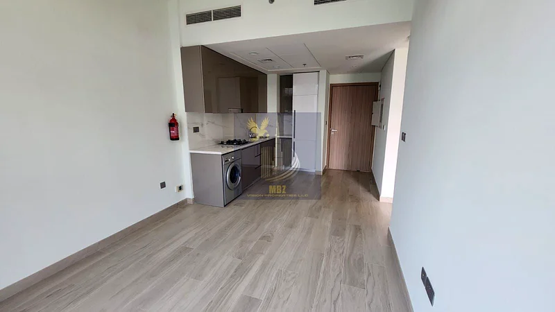 شقة بغرفة نوم واحدة مع إطلالة على المسبح والبوليفارد | عزيزي ريفيرا 21 | 73,000 درهم63802547064321111