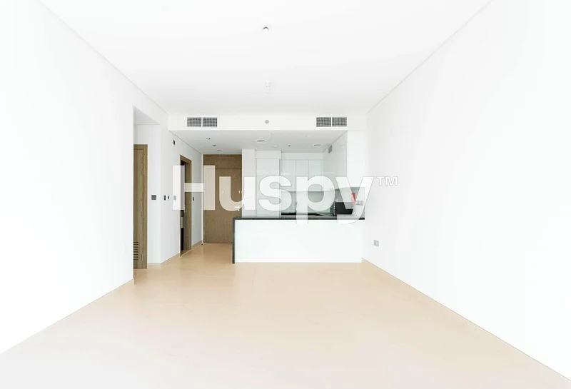Low Floor | Lagoon View | Vacant63750644537089111
