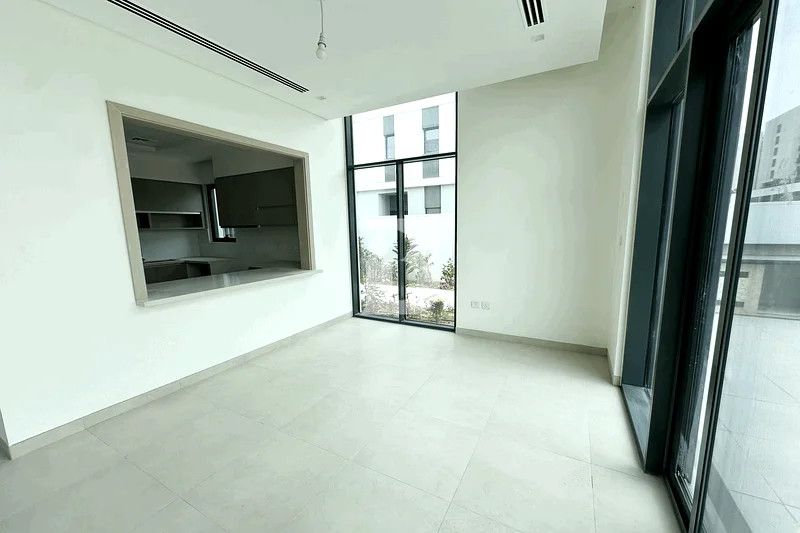 Upgraded | Landscaped | Single Row | Type A63763279840003112