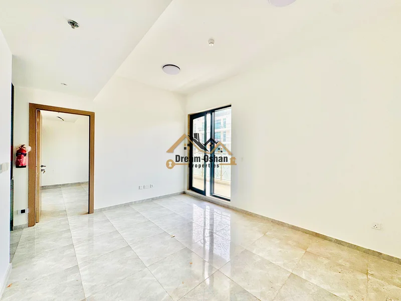Last Unit / Brand New / Family Building / Ready To Move / 6 Cheque63742571385474113