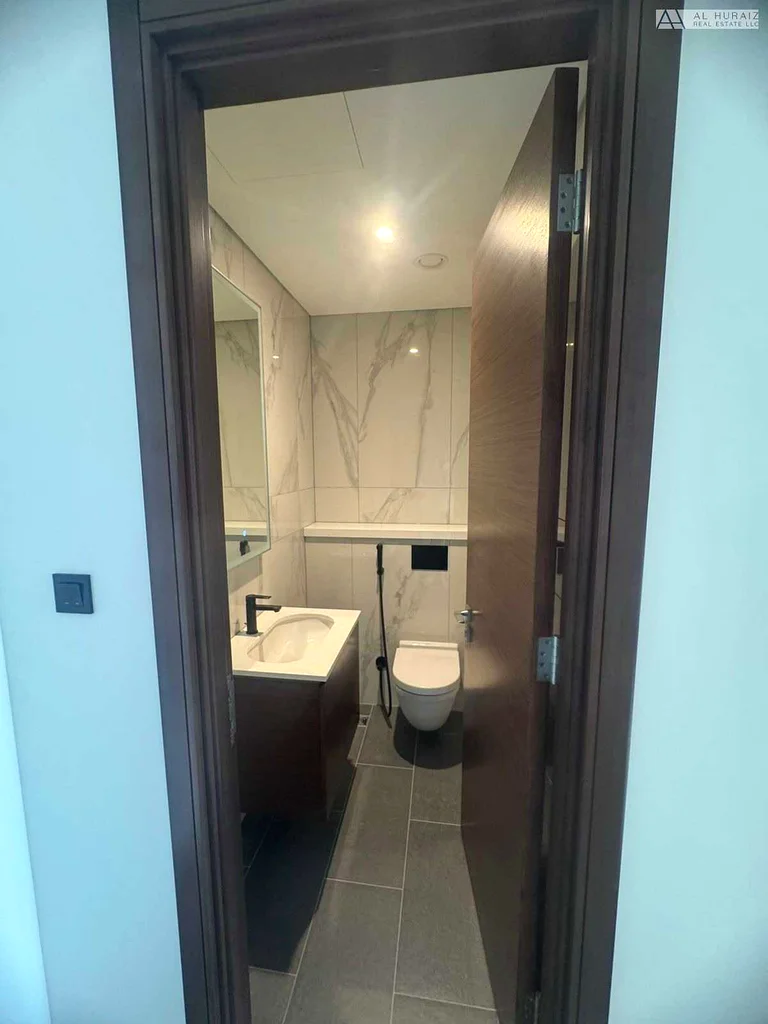 High-Floor Lagoon-View | 2 BR + Maid63758747326850112