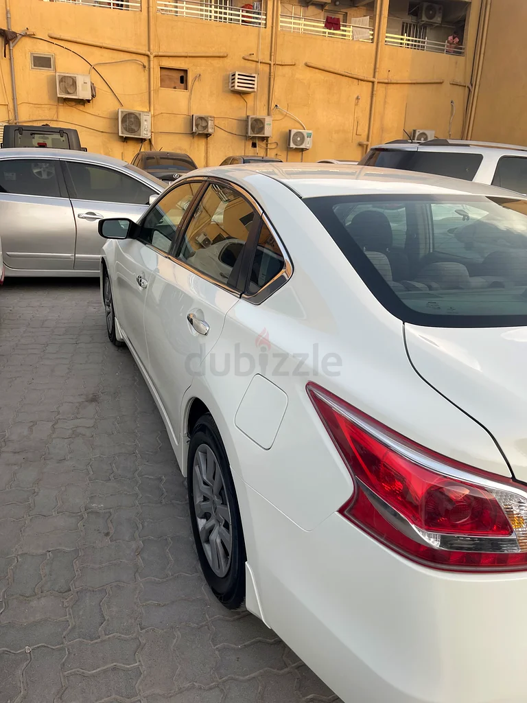 Nisan Altima 2013 1st owner USA specs63700287119489114